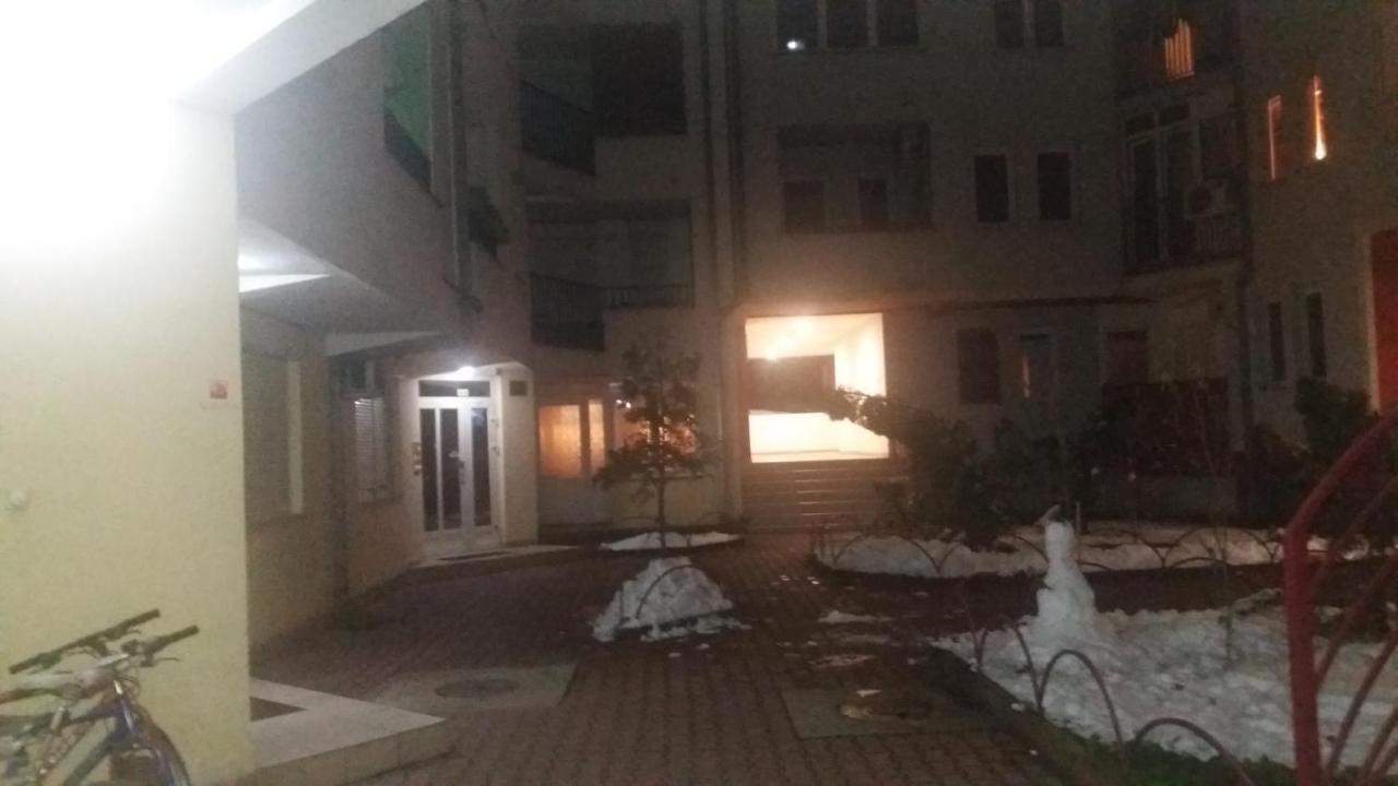 Sweet Home Center Apartment Novi Sad Luaran gambar