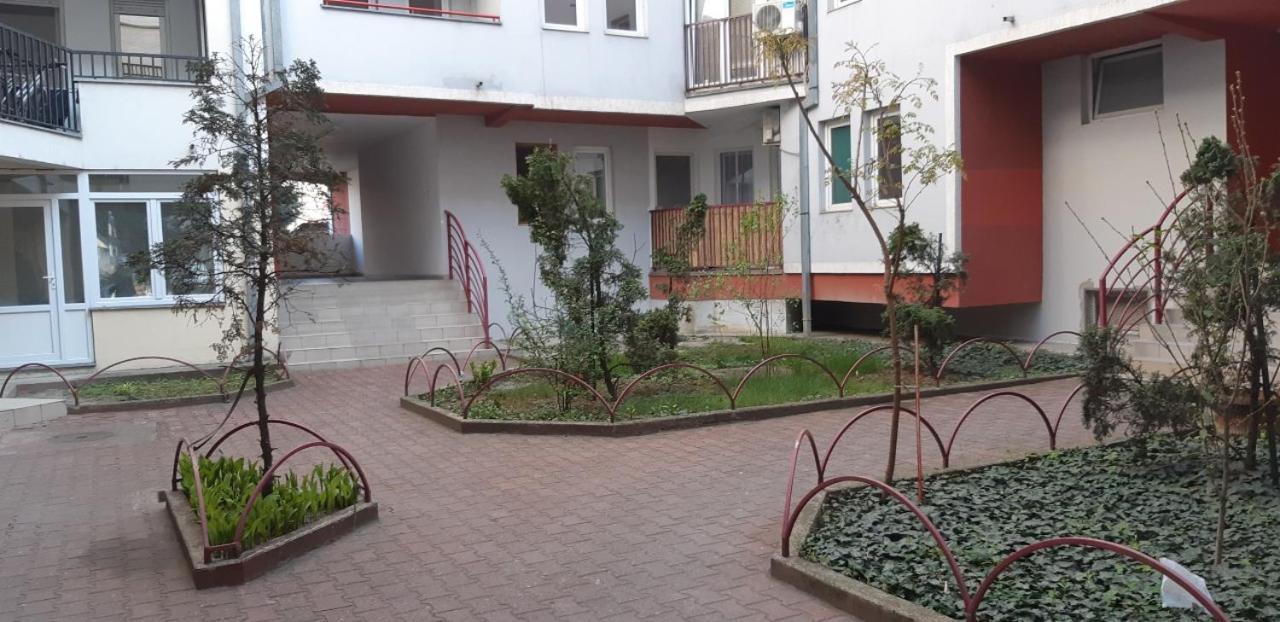 Sweet Home Center Apartment Novi Sad Luaran gambar